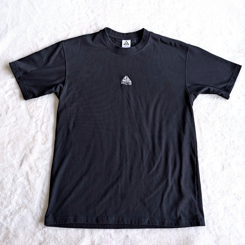 Nike ACG Dri-FIT Embroidered Logo T-Shirt Men's Small Black Short Sleeve Tee